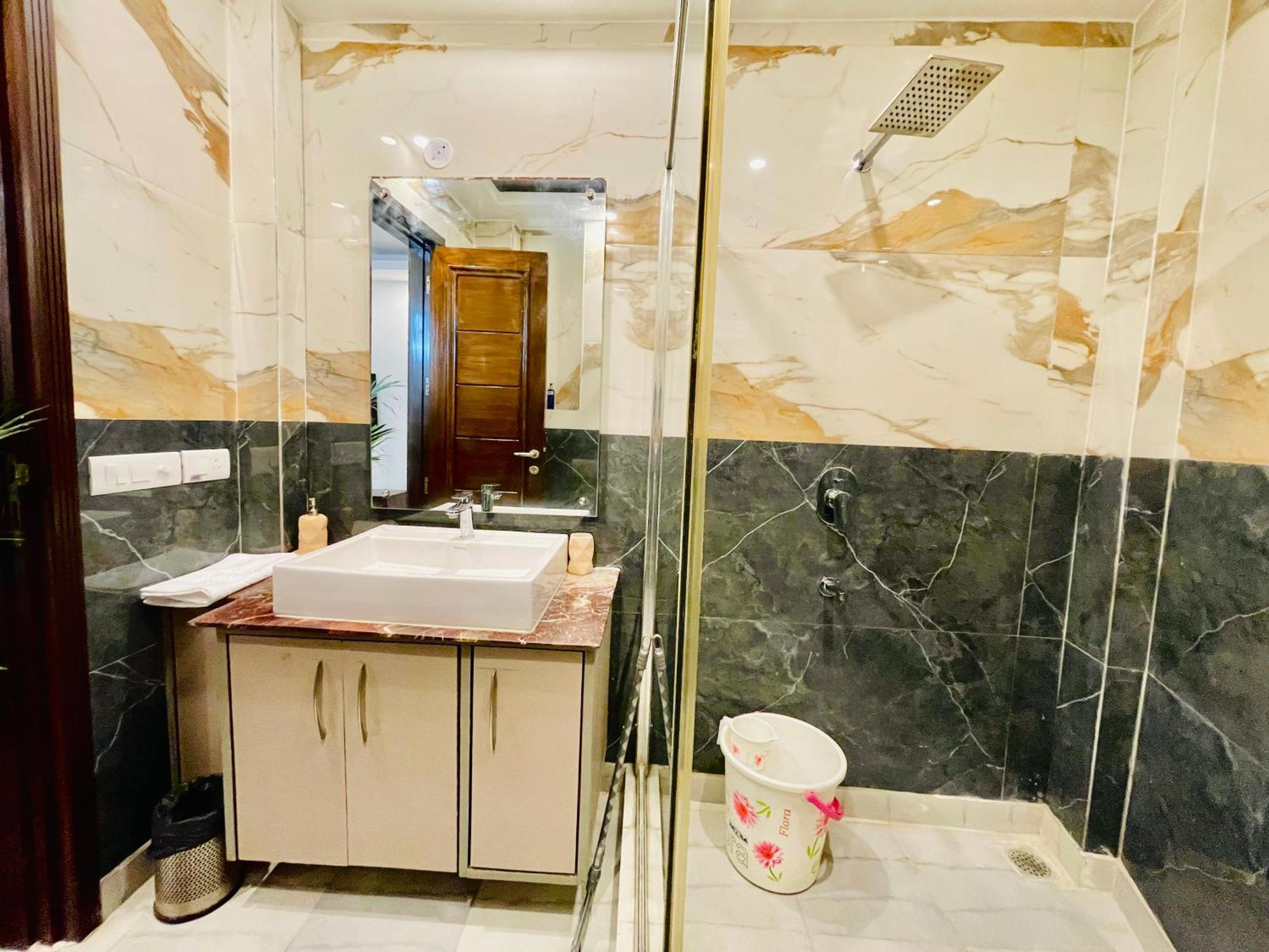 Bedchambers Serviced Apartments South Extension New Delhi Ngoại thất bức ảnh